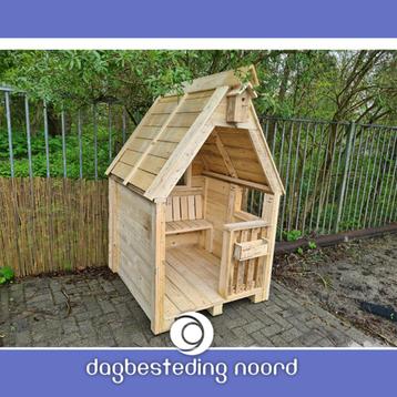 kinderspeelhuisje voor buiten - van gerecycled hout beschikbaar voor biedingen