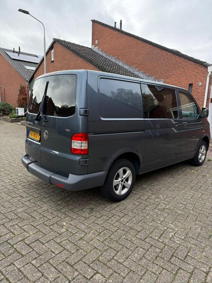 Volkswagen Transporter Bestel 2.5 TDI 96KW 2007 Rolstoelbus, Auto's, Bestelauto's, Particulier, Aangepast voor mindervaliden, ABS