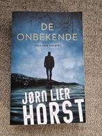 Boek De onbekende, Ophalen of Verzenden, Gelezen, John Lier Horst