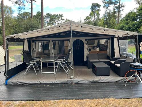 LMC 545K Caravan met voortent en inventaris, Caravans en Kamperen, Caravans, Particulier, tot en met 5, 1000 - 1250 kg, Rondzit