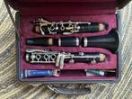 Bes Klarinet, Muziek en Instrumenten, Blaasinstrumenten | Klarinetten, Bes-klarinet, Ophalen of Verzenden, Zo goed als nieuw, Met koffer