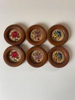 Vintage Borduurwerkjes Onderzetters - 7 cm, Ophalen of Verzenden, Gebruikt, Overig