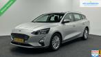 Ford Focus Wagon 1.5 EcoBoost Titanium Business CAMERA NAVI, Stof, Origineel Nederlands, Handgeschakeld, 3 cilinders