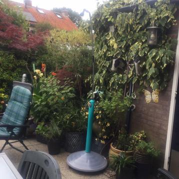 Buiten douche beschikbaar voor biedingen