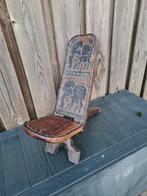 Afrikaans stoeltje., Ophalen of Verzenden