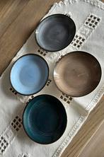 4 Petit Fours bordjes AZUR, Ophalen of Verzenden, Zo goed als nieuw, Rond, Hout