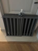 4 grijze Noma traphekjes, Kinderen en Baby's, Traphekjes, Ophalen, Gebruikt, Klemhekje, Hout