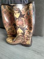 Bruine regenlaarzen met mooie bloemen motiefjes, Ophalen, Hoge laarzen, Bruin, Zo goed als nieuw