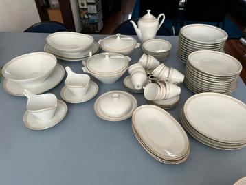 Heinrich Servies - beschikbaar voor biedingen