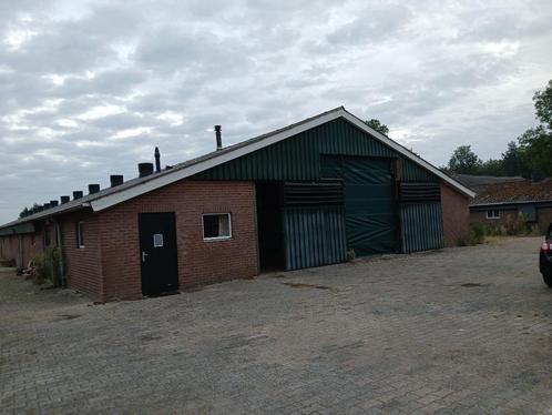 Te Koop 2 varkenstallen 17x50m en 17x66m, Zakelijke goederen, Agrarisch | Agrarisch Onroerend goed, Varkenshouderij, tot 1 ha