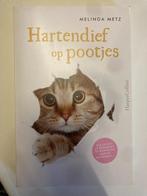 Melissa Metz - hartendief op pootjes sc poezen katten boek, Ophalen of Verzenden, Zo goed als nieuw, Nederland