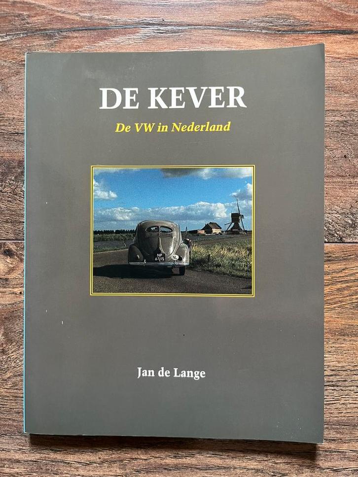 Boek 'De kever - De VW in Nederland' van Jan de Lange, Boeken, Auto's | Boeken, Nieuw, Volkswagen, Ophalen of Verzenden