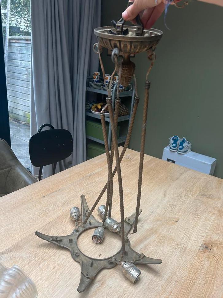 Vintage messing lamp met glazen schelpen, Huis en Inrichting, Lampen | Vloerlampen, Gebruikt, Minder dan 100 cm, Metaal, Overige materialen