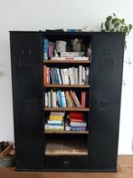 Zwarte metalen lockerkast (loods 5), Ophalen, Gebruikt