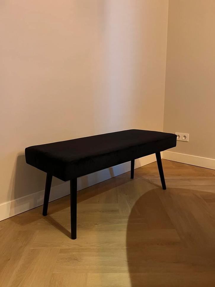 Zwart Velvet Bankje, Huis en Inrichting, Banken | Voetenbanken en Poefen, Zo goed als nieuw, Minder dan 50 cm, 100 tot 125 cm