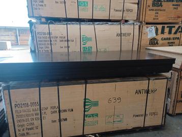 Betonplex  betonmultiplex  18mm  nieuw  platen  beschikbaar voor biedingen