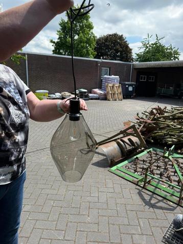 Hanglamp beschikbaar voor biedingen