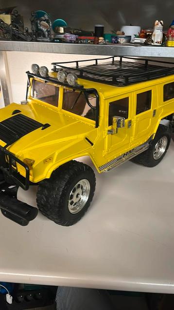 Hummer groot voertuig beschikbaar voor biedingen