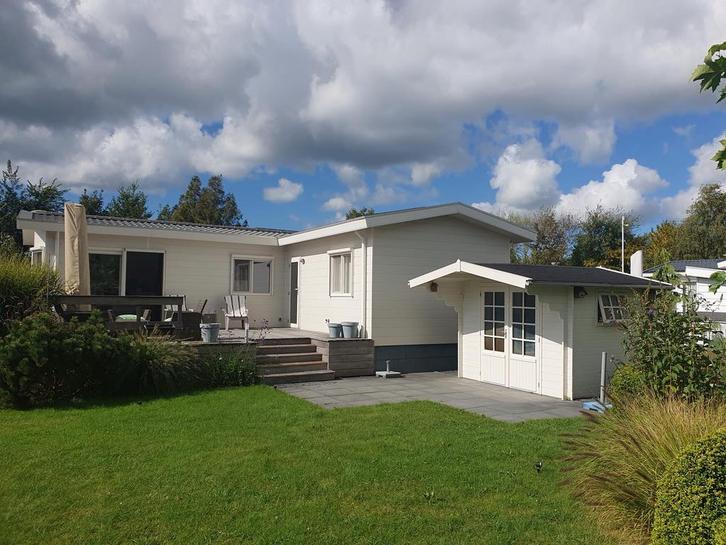 Recreatie L-chalet in Woudsend Friesland, Huizen en Kamers, Recreatiewoningen te koop, Friesland, Chalet, Verkoop zonder makelaar