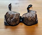 Victoria's Secret BH 34DD - Zwart met Gouddraad, Kleding | Dames, Ondergoed en Lingerie, Ophalen of Verzenden, Zwart, BH