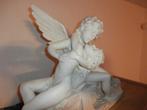 Groot Antiek Beeld van R. Aurili     Cupido en Psyche, Ophalen of Verzenden