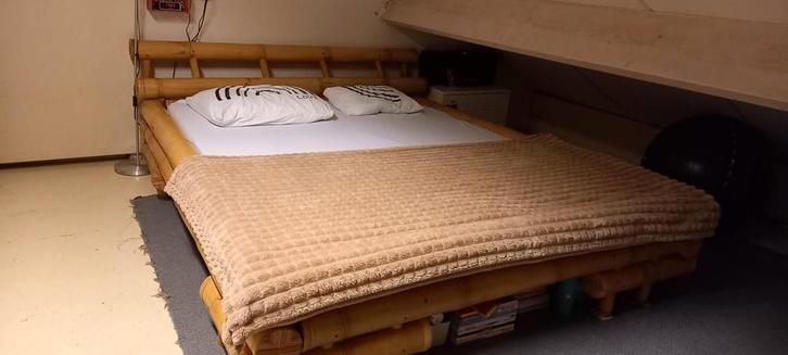 Orgineel Bamboe 2-persoonsbed 1.60 cm. x2.00cm., Huis en Inrichting, Slaapkamer | Slaapbanken, Nieuw, 180 cm, 210 cm, Tweepersoons