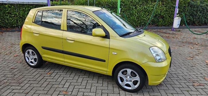 Kia Picanto 1.0 2006 Nieuwe APK 25-11-2026, Auto's, Kia, Particulier, Picanto, ABS, Airbags, Bluetooth, Centrale vergrendeling