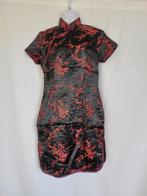Mooie zwart oosterse jurk rode bloemen mt S merk Shuliang, Kleding | Dames, Jurken, ., Zwart, Ophalen of Verzenden, Zo goed als nieuw