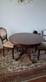 Uitschuifbare noten houten tafel met 4 gestoffeerde stoelen, Antiek en Kunst, Ophalen