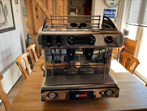 Mooie goed werkende koffiemachine van Rombouts ., Witgoed en Apparatuur, Koffiezetapparaten, Gebruikt, Koffiepads en cups, Koffiemachine