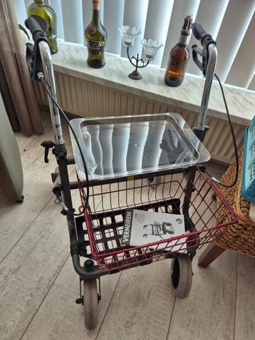 Grijze rollator Vermeiren 286i beschikbaar voor biedingen