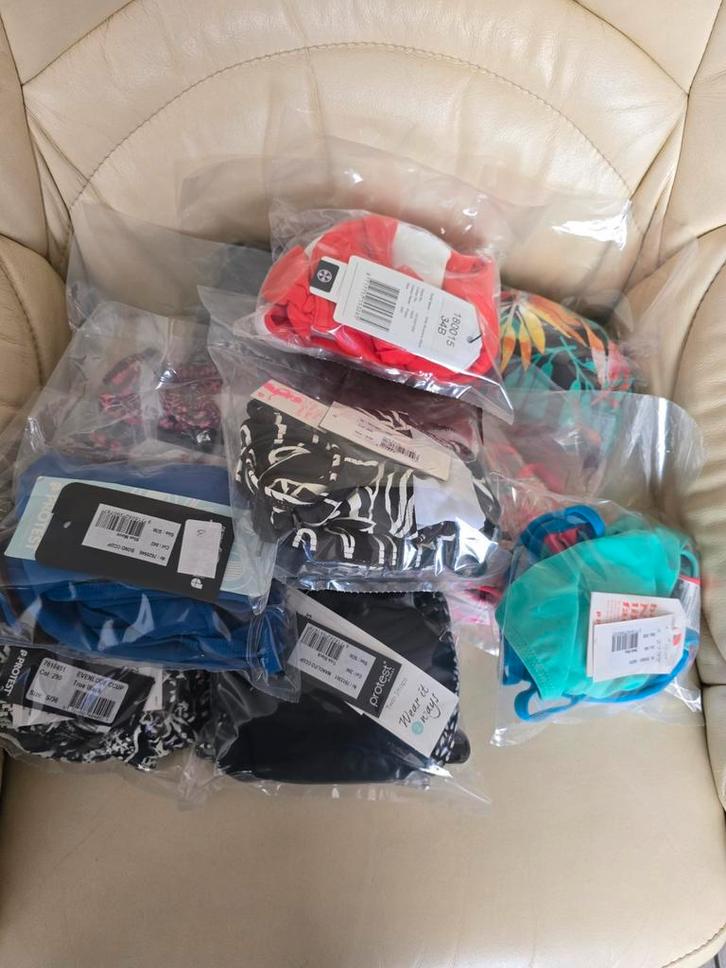 Partij bikini's, Kleding | Dames, Badmode en Zwemkleding, Zo goed als nieuw, Bikini, Overige kleuren, Ophalen of Verzenden