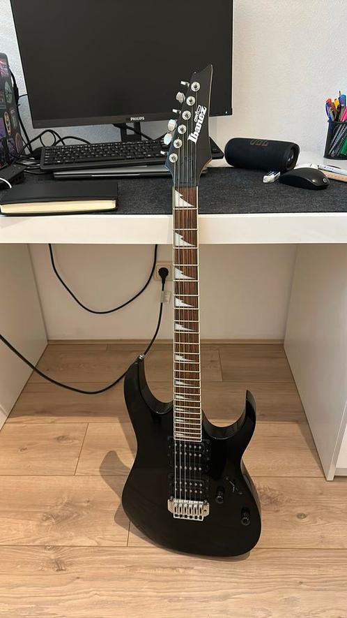 Ibanez GRG170DX Electric Guitar – Precision, Power, and Play, Muziek en Instrumenten, Snaarinstrumenten | Gitaren | Elektrisch
