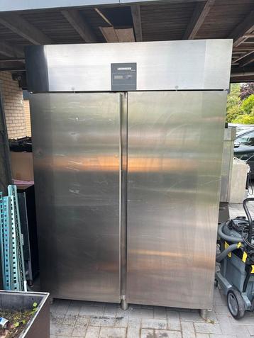 Liebherr GKPv 1470 Koelkast 2 deurs 1427 liter rvs 2/1 GN beschikbaar voor biedingen