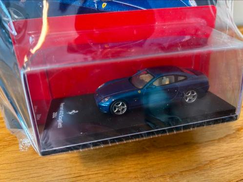 Ferrari 612 Scaglietti (2004), Ferrari GT collectie 1/64 nie, Hobby en Vrije tijd, Modelauto's | Overige schalen, Nieuw, Auto