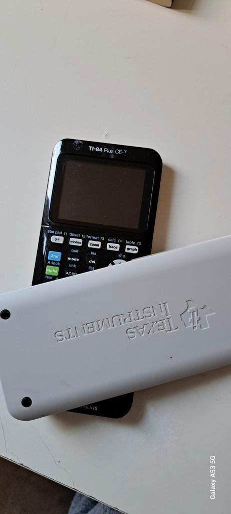 Rekenmachine TI-84 Plus CE-T texas instruments + oplader, Diversen, Rekenmachines, Zo goed als nieuw, Grafische rekenmachine, Ophalen