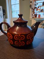 Theepot 70s bruin/oranje, Ophalen