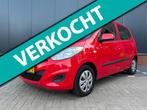 Hyundai I10 1.1 i-Drive Cool (12 mnd BOVAG-garantie), Gebruikt, 4 cilinders, 400 kg, Leder en Stof