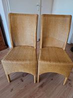Te koop: 2 eetkamerstoelen van het merk Loom, Huis en Inrichting, Stoelen, Ophalen, Gebruikt, Bruin
