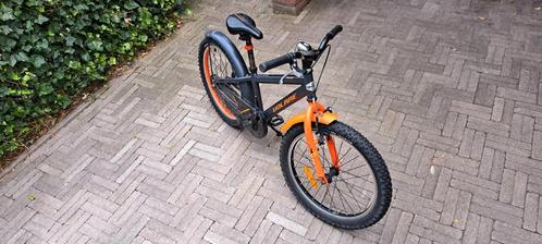 volare 20" met terugtraprem en 1 handrem, Fietsen en Brommers, Fietsen | Jongens, Gebruikt, 20 inch, Handrem, Ophalen