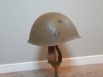 Italiaanse M33 helm, Ophalen of Verzenden, Overige gebieden, Helm of Baret