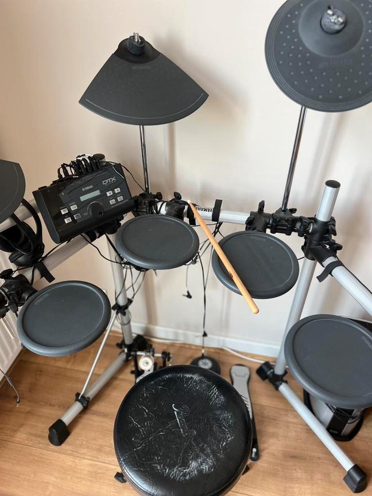 Electronisch drumstel Yamaha DTX 500, Muziek en Instrumenten, Drumstellen en Slagwerk, Gebruikt, Yamaha, Ophalen