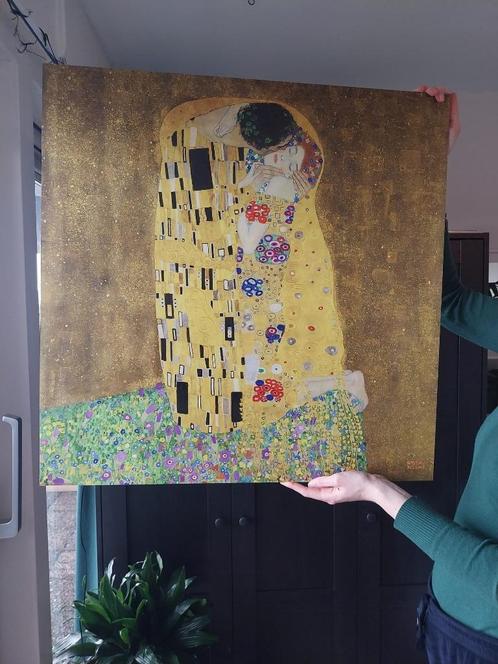 "de kus" van Gustav Klimt, Huis en Inrichting, Woonaccessoires | Schilderijen, Tekeningen en Foto's, Nieuw, Print, 50 tot 75 cm