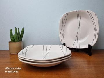 Diep bord Boch "Seduction" Fines Lignes Noires beschikbaar voor biedingen