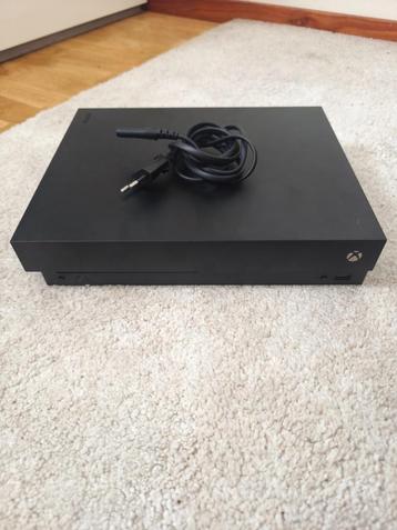 Xbox One X 1TB  beschikbaar voor biedingen