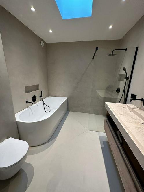 Laat je Badkamer Renoveren voor een Transparante,Vaste Prijs, Doe-het-zelf en Verbouw, Tegels, Nieuw, Wandtegels, Keramiek, 60 cm of meer