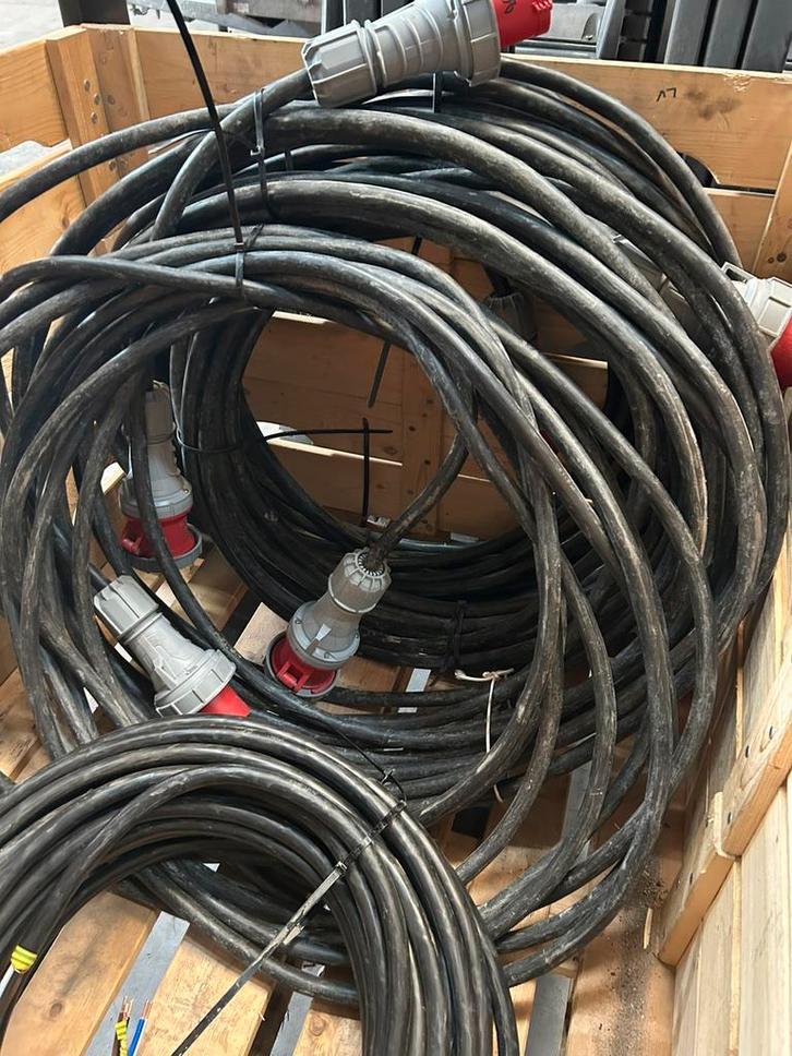 Krachtstroomkabel NYCWY 4x10 mm2 grondkabel, Tuin en Terras, Druppelsystemen, Zo goed als nieuw, Ophalen