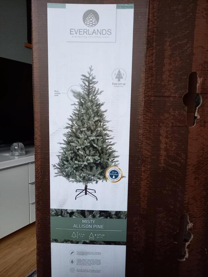 misty allisson pine kunst kerstboom, Diversen, Kerst, Nieuw, Ophalen of Verzenden