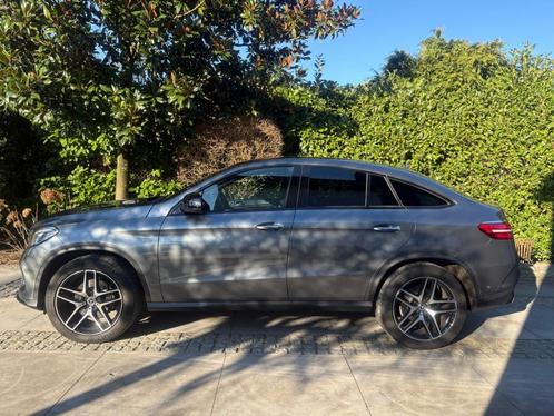 Mercedes-Benz GLE 350d 258pk 4MATIC 9G-TRONIC 2018 Grijs, Auto's, Mercedes-Benz, Particulier, GLE, 360° camera, 4x4, ABS, Achteruitrijcamera