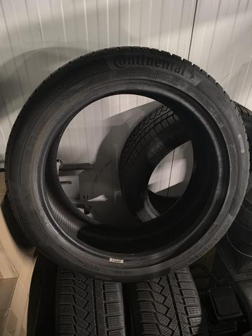 Continental Winterbanden 215/50R18 - Goed Profiel! beschikbaar voor biedingen